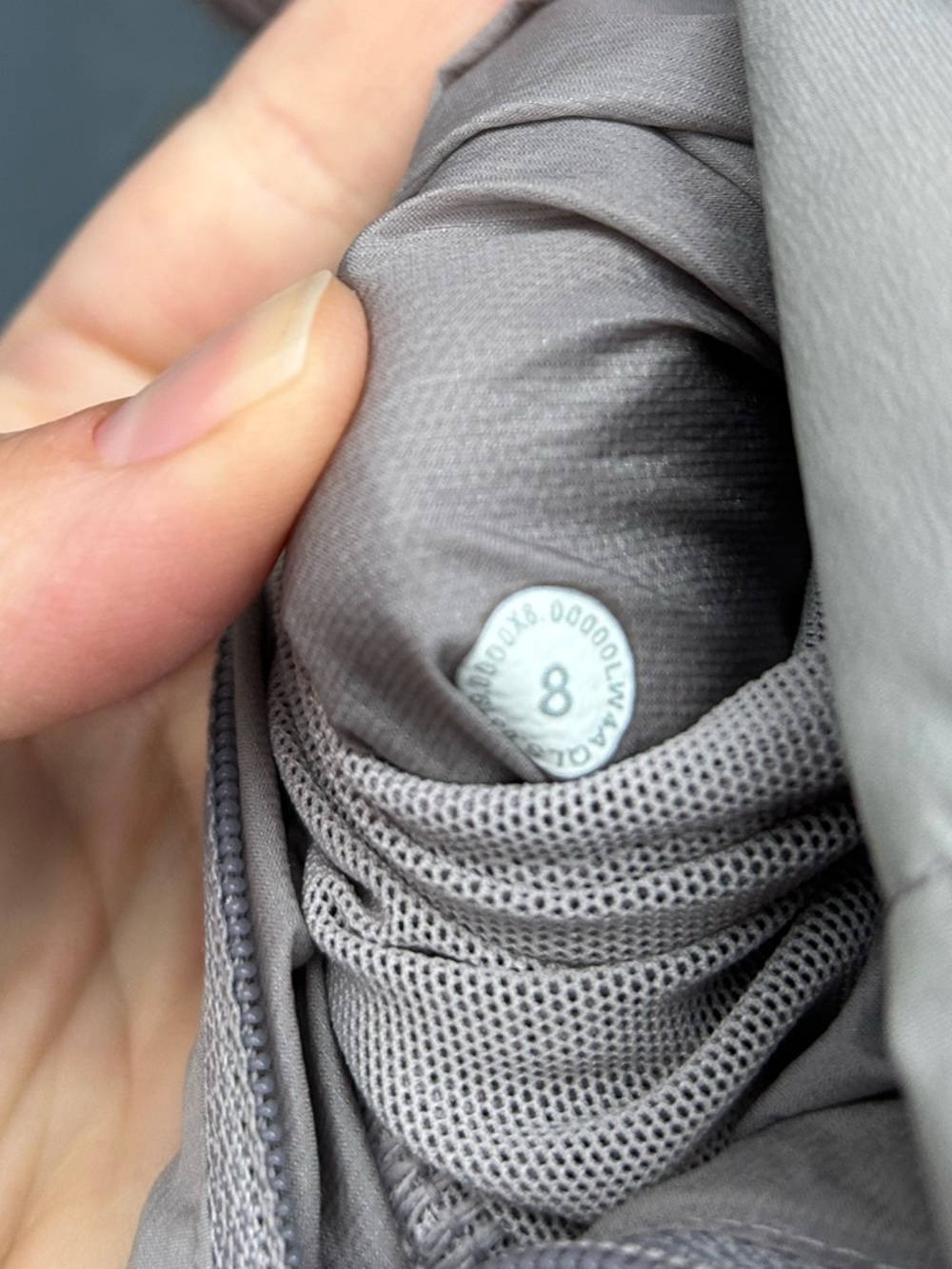 Lululemon Chrome Down for it all vest, size 8 - Picture 11 of 15